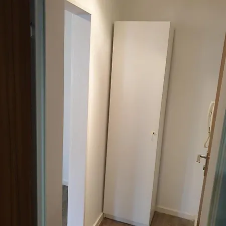 Modernes In Innenstadtlage Apartamento